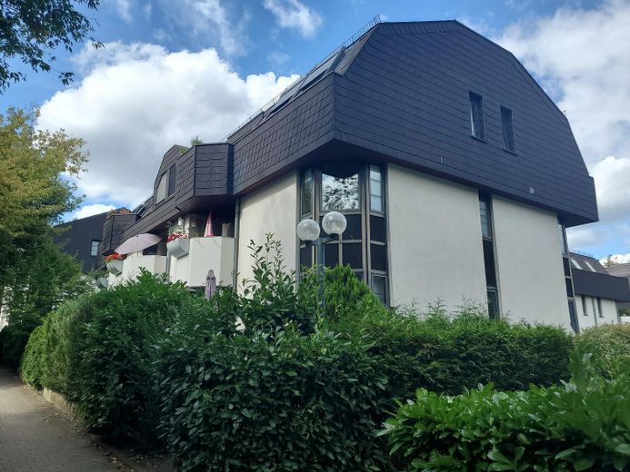 Apartamento amueblado con terraza soleada cerca del Havel, sin comisión – Foto 6