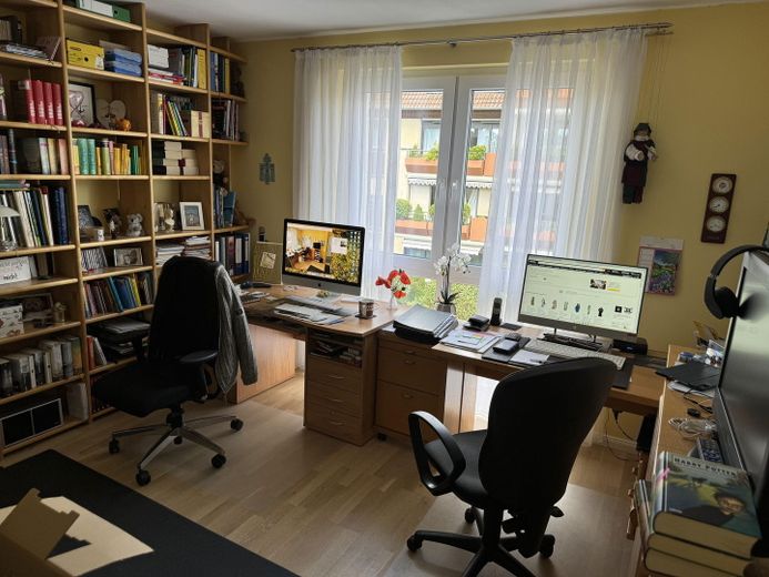 Büro/Kinderzimmer