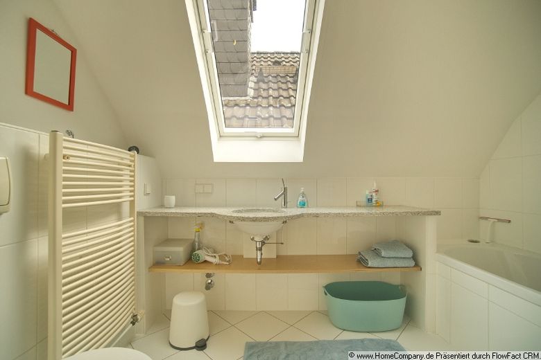 Studio apartment in Dortmund’s Körne district, enjoying lots of natural light and with flat-rate internet – f36a4b2784843518a03837810149f1062cf4e8a1.jpg