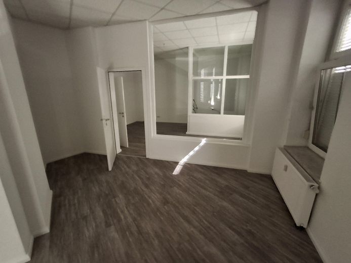 Büro 2
