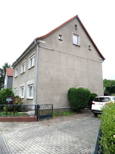 Hausansicht von rechts