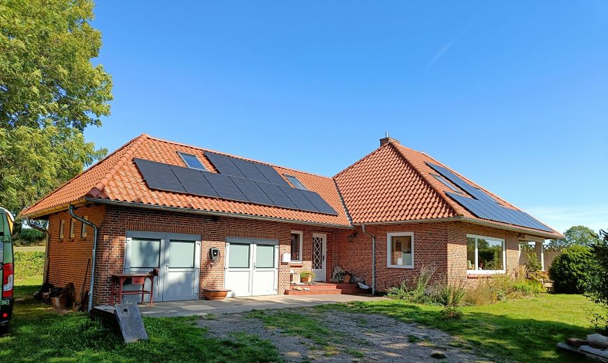 Ostsee ve Holstein İsviçresi yakınlarındaki çayırlara manzara – Südwestseite