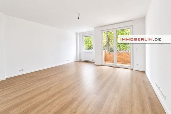 IMMOBERLIN.DE - Anregend helle Wohnung mit ruhigem Westbalkon & Pkw-Stellplatz