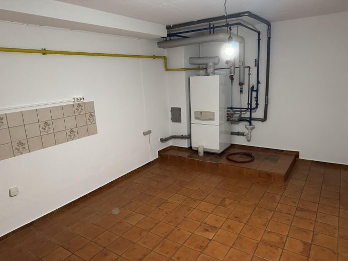 Casa a schiera centrale in affitto a Nördlingen – Wasch-/Heizungskeller