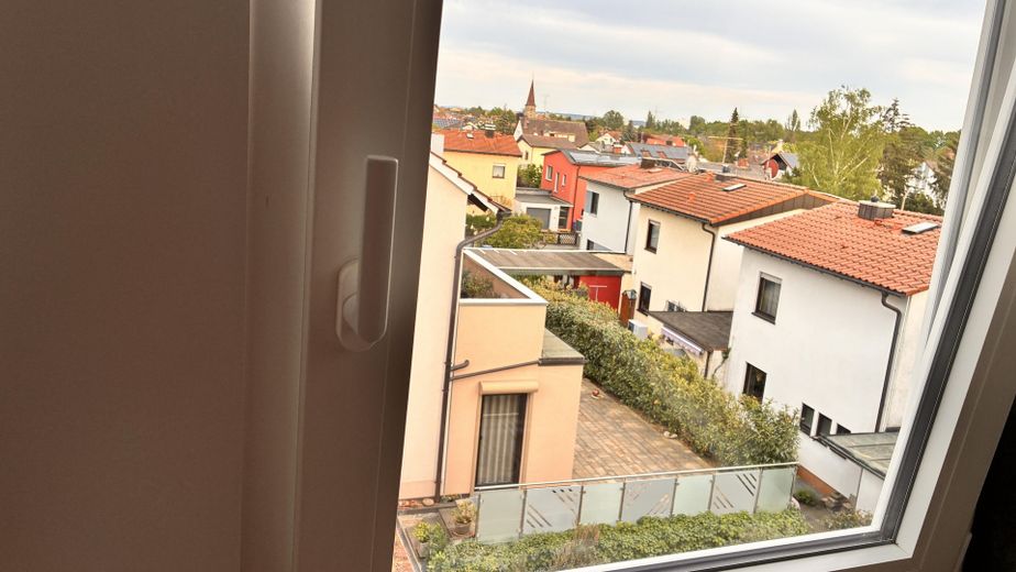 Appartamento completamente ristrutturato e arredato con 3 stanze in condivisione e giardino – Foto 25