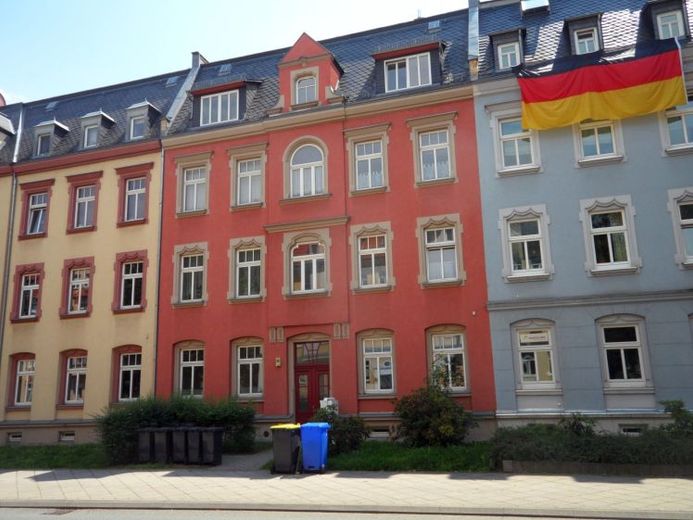 Wynajmowane mieszkanie 2-pokojowe z balkonem - historyczna substancja budowlana, centralna lokalizacja! – Foto 1
