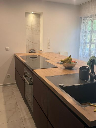 Exklusive Erdgeschossresidenz mit Haus-in-Haus Charakter – Foto 4