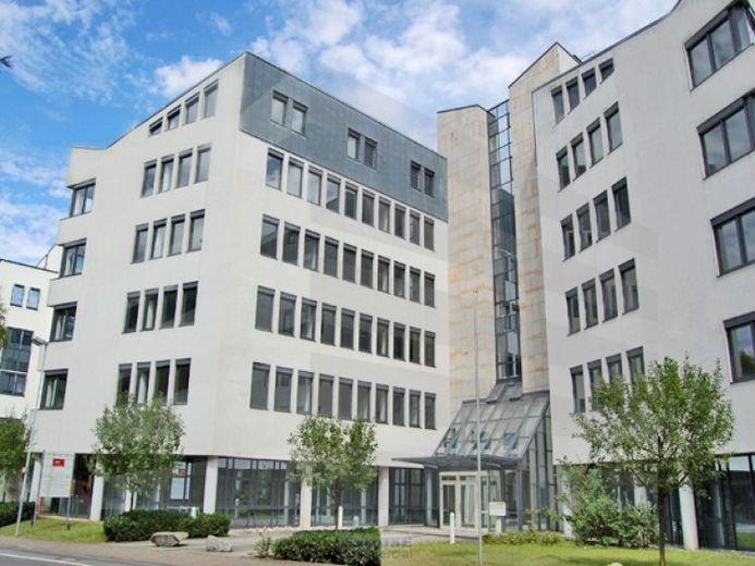 KLE!N - Provisionsfrei - Helle Büroetage mit Dachterrasse – Foto 1