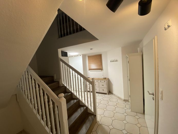 Treppe Kellerflur