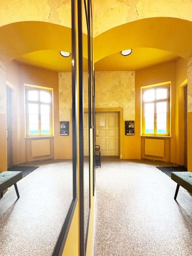 Design trifft Natur - Ferien-Wohnung am Kanal für bis zu 8 Personen (115m2) in Schönebeck – Z_Spiegelwand