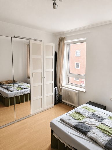Sonnige, ruhige 2-Zimmer-Altbauwohnung zentral in Kiel – फोटो 15