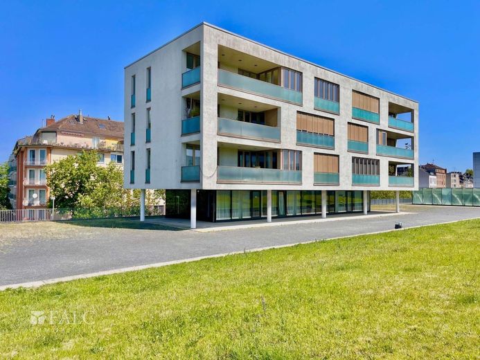 Wohnen über den Dächern Düsseldorfs - 124 m² Wohnkomfort mit Dachterrasse – Außenansicht