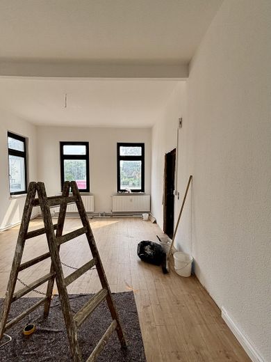 Moderne 2-Zimmer-Wohnung in Berne – kompakt, hell und gut angebunden – Wohnraum 1