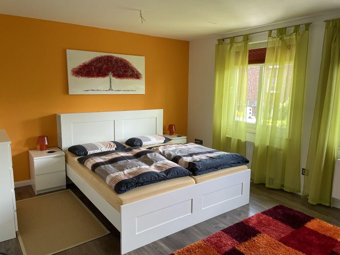 1. OG Schlafzimmer 1