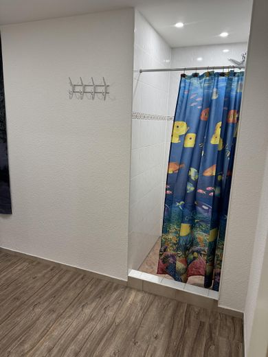(Studenten)Wohnung im UG ab Oktober frei- möbliert, in einem 2-Familienhaus – Foto 10
