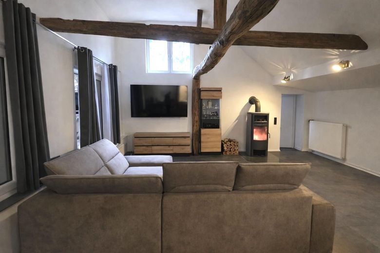 Forsthaus / Chalet in Alleinlage * Kernsaniert * – Foto 5