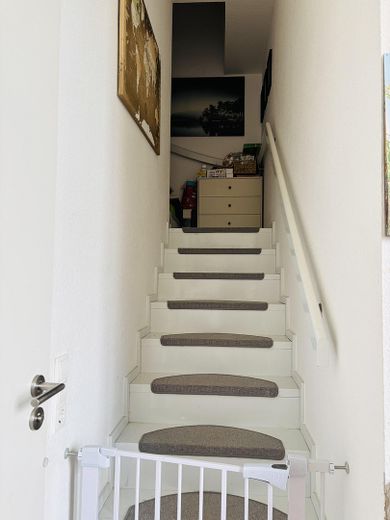 Wohnen mit Charakter: Großzügige 4,5-Zimmer-Wohnung in Radebeul-Ost – Foto 9
