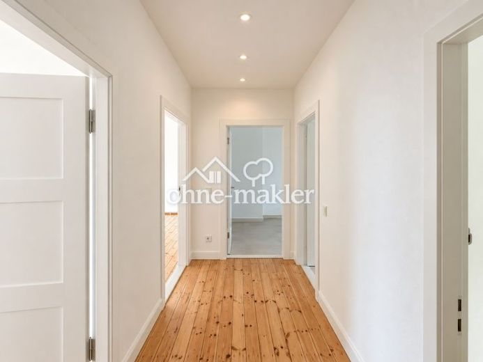 Zonder makelaarscourtage | Volledig gerenoveerd oud appartement met 3 kamers in Schmargendorf – Foto 1