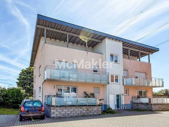 Appartamento 3 locali affittato e perfettamente tagliato con balcone in posizione tranquilla di Coblenza-Wallersheim – Foto 1
