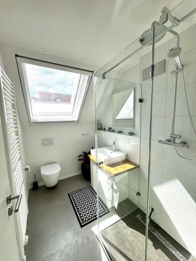 2. OG Gäste WC / Dusche