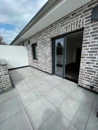 Moderne helle 3-Zimmer-Maisonette-Whg mit EBK und Balkon + Carport in Achim Uphusen – Foto 8