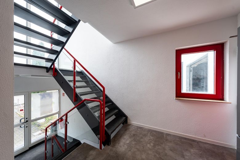 50m² / 100m² / 200m² / 400m² / 1200m² various halls storage / production / workshop – Photo 10