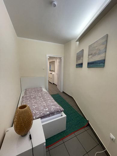 KAPITALANLAGE - 3,37% RENDITE | Schöne 2-Zimmer Wohnung (2 Balkone) - Altstadt nähe Carlsplatz – Foto 8