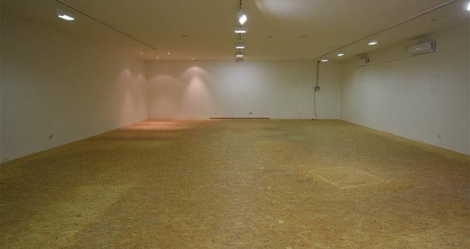 Bâtiment commercial moderne et massif à Bredenbek A210/A7 – Werkstatt/Lager/Ausstellung
