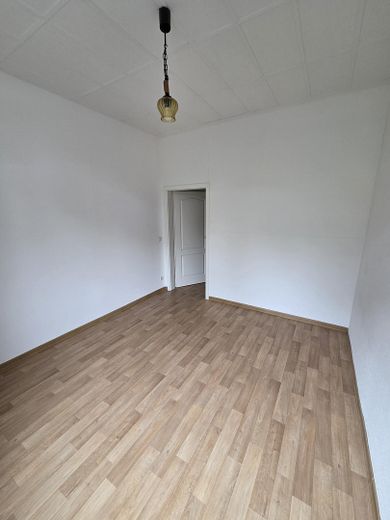 3,5 Raumwohnung 112 qm, saniert mit Gartennutzung im Erdgeschoss – Kinderzimmer