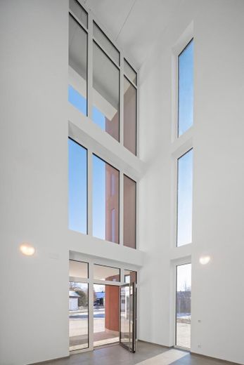 Ried'de en iyi konumda, 83 m² yüksek kaliteli 3 odalı yeni daire – Fotoğraf 15