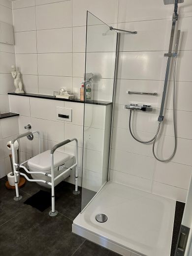 Traumwohnung in der Altstadt - Exklusive ETW im Entenpfuhl - provisionsfrei – Badezimmer