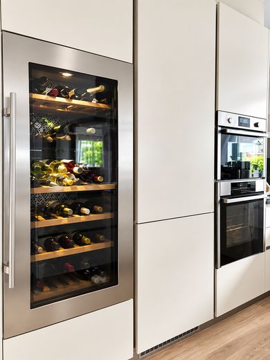 Nowoczesny bungalow KfW-40 – 125 m² powierzchni mieszkalnej, działka 811 m² i duży ogród – Vinothek