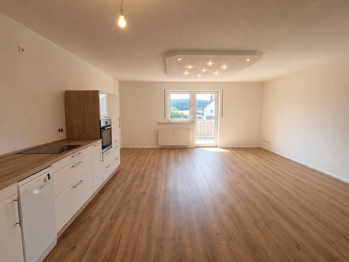 Großzügige, helle 4 Zimmer Wohnung – Foto 1