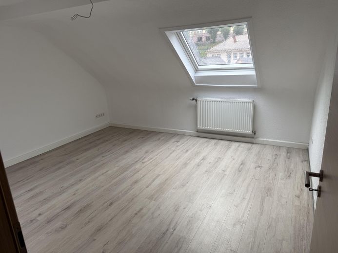 Aantrekkelijk 4-kamerappartement op centrale locatie – Foto 8