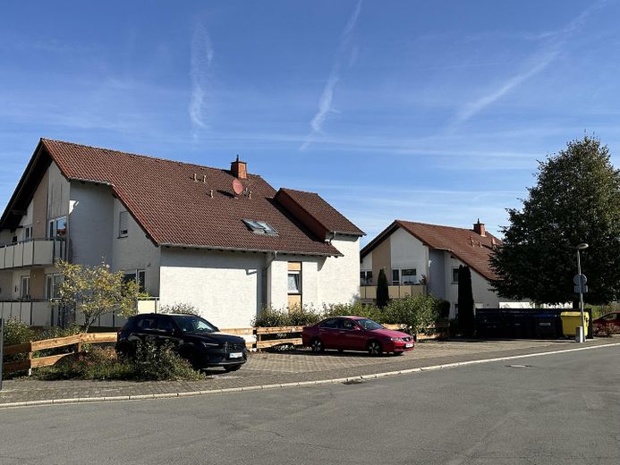 4-Zimmer-Wohnung mit Balkon in ruhiger Wohnlage! – Foto 4