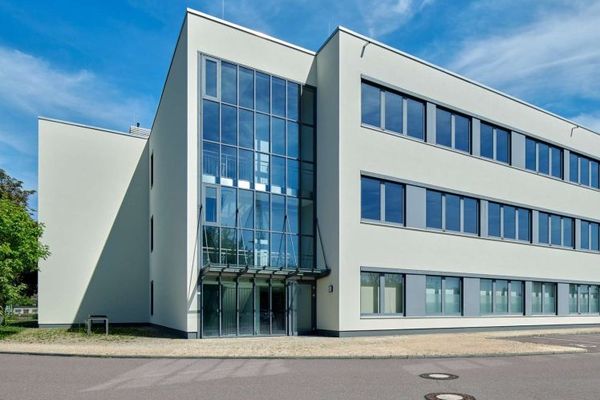 Atractiva planta de oficinas cerca del casco antiguo de Halle y de la estación central