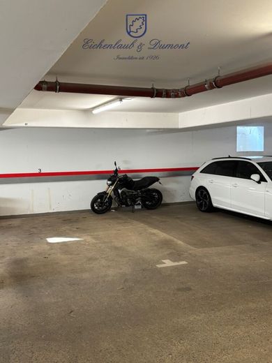 Vermietete neuwertige 2-ZKB mit EBK in sehr guter Lage am Homburg *provisionsfrei* – Tiefgaragenplatz