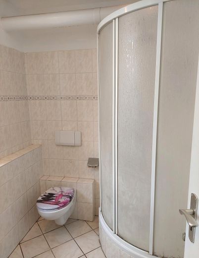 2-Zimmer-Wohnung in zentraler Lage der Bocholter Innenstadt – Badezimmer