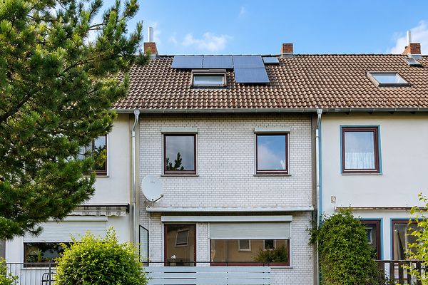 Renditeobjekt mit rund 8% Rendite, neue Heizung, Balkonkraftwerk, provisionsfrei