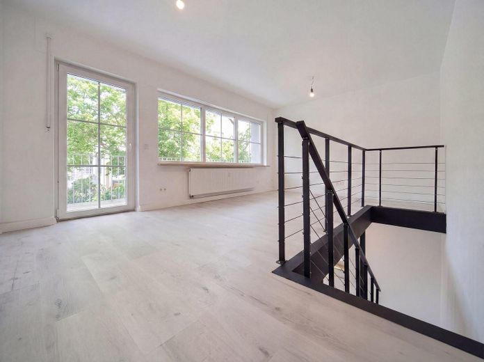 Appartamento maisonette con terrazza, giardino e balcone – senza provvigione ad Alterlangen – Foto 18