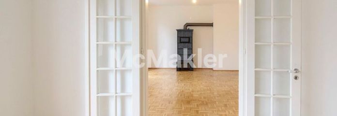 Einzigartige und schöne Maisonettewohnung in Bonn Holzlar mit 3 Balkonen und Garten