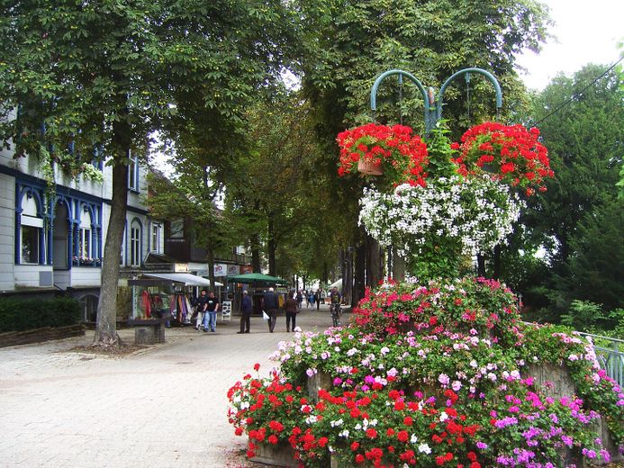 Güvenli sermaye yatırımı: Popüler bir tatil bölgesinde tam mobilyalı daire. – Die Bummelallee/H-W-Straße