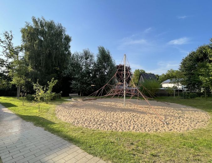 Hoogwaardig townhouse met dakterras en uitzicht op het water – Foto 26