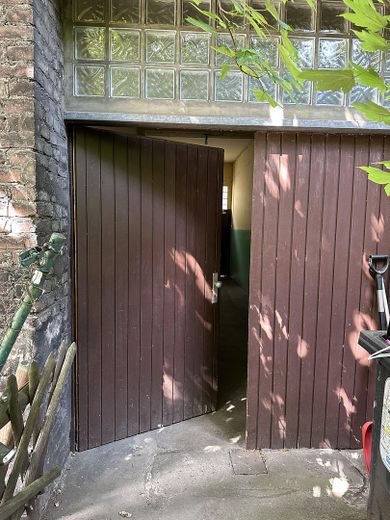 "Tradition trifft Innovation" - Vielseitig nutzbares Haus im idyllischen Backyard in Dortmund – Garage (am Hinterhaus angebaut