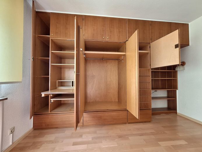 Schlafzimmer3: Einbauschrank