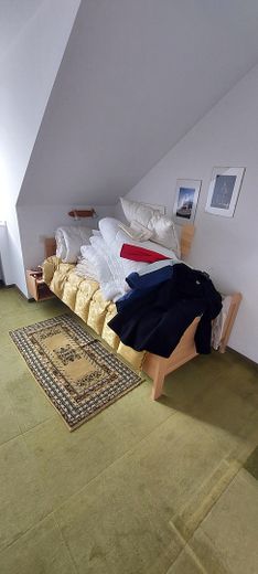 Schlafzimmer DG