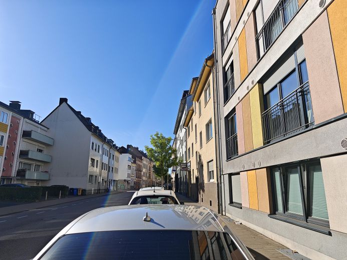Bonn ***attraktive 2-Zi.-Whg./ Balkon/TG in guter Lage aus 2015 – Foto 1
