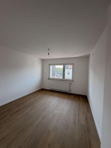 Erstbezug nach Sanierung - luxuriöse 3 Zimmer in der Brühler Innenstadt – Schlafzimmer