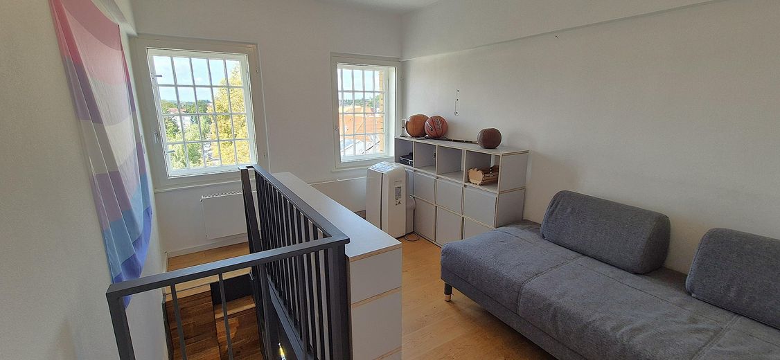 Potsdam'un kalbinde çatı katı dairesi - 136qm, aydınlık, ferah, ayrıcalıklı manzaralı – Turmzimmer- Podest oben