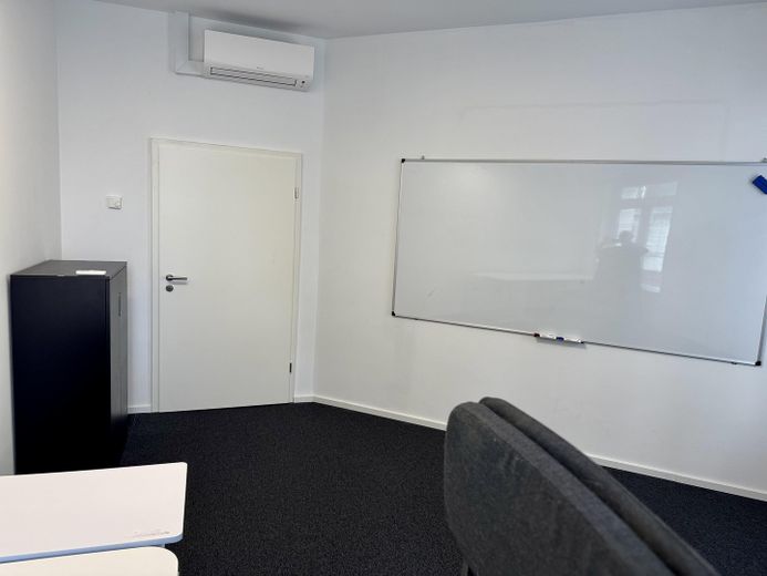 Klimatisiertes Büro im Herzen von Leverkusen Opladen – Büroraum